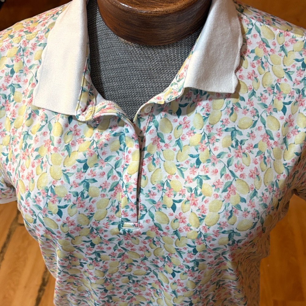 Walter Hagen Lemon and Floral Button Down Shirt